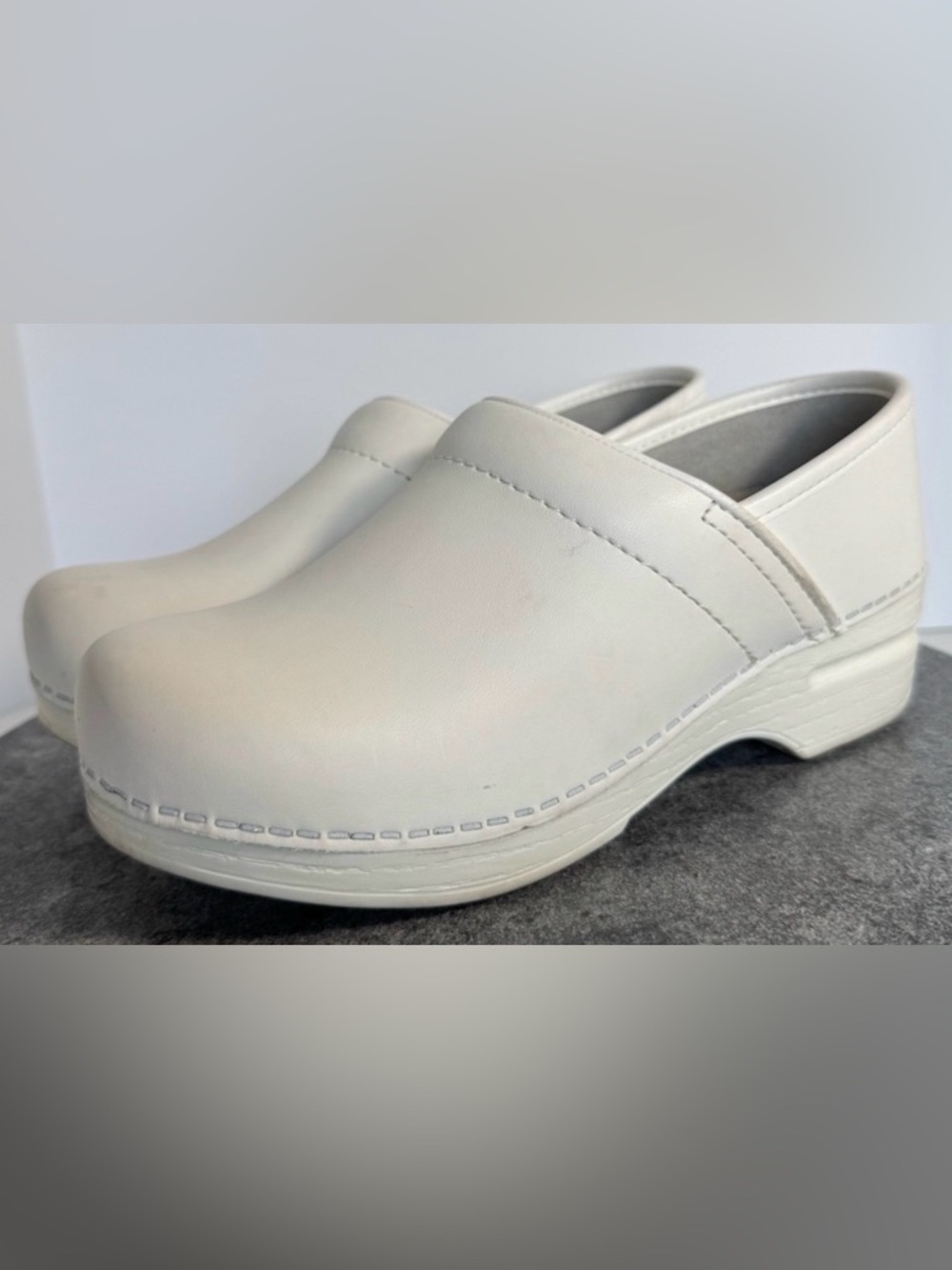 Dansko Professional White Clogs Shoes 37
